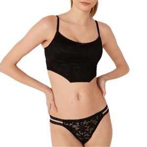 Pink Victorias Secret Black Lace Wireless Lightly Lined Bra Top XL